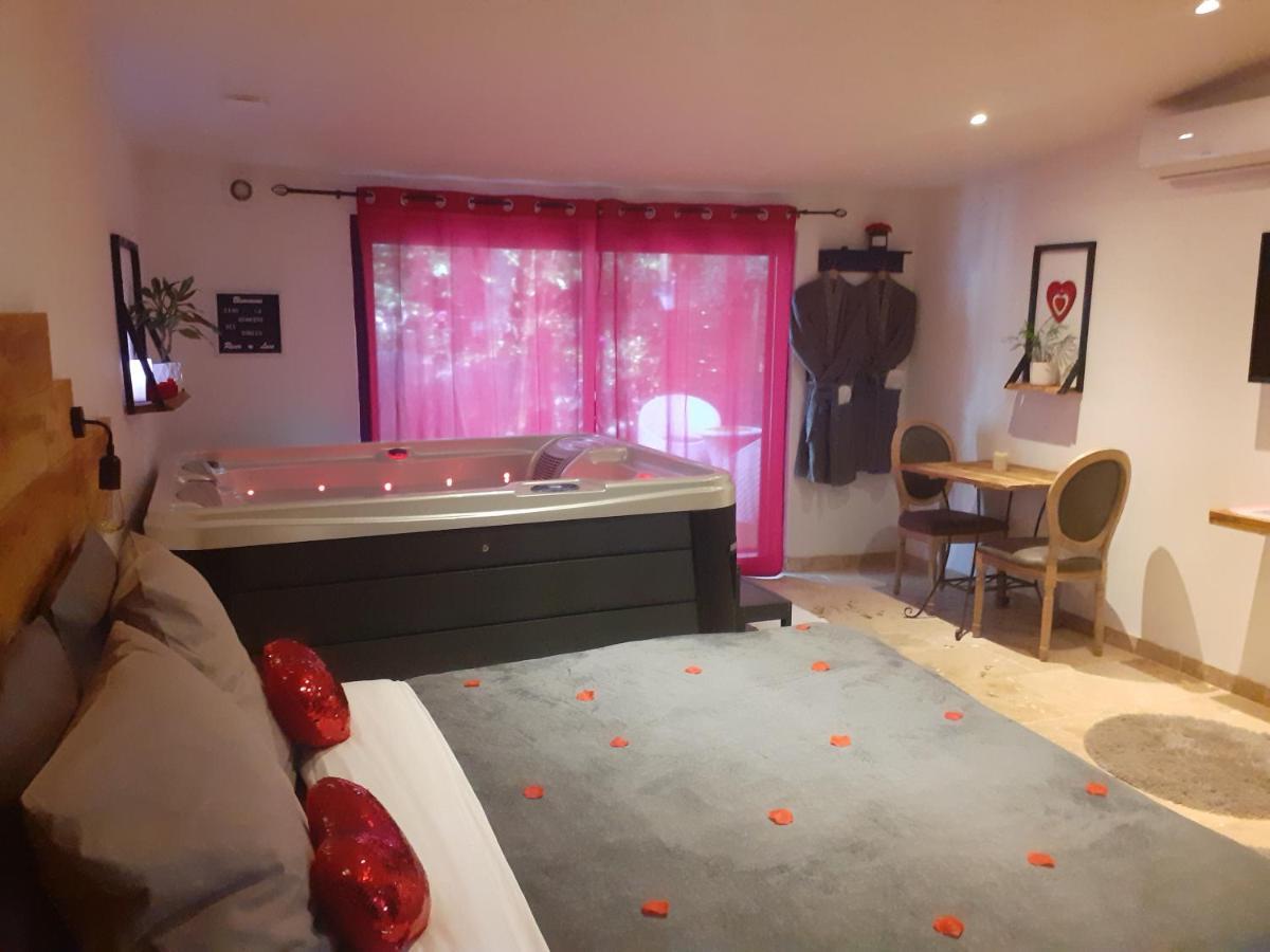 La Chambre Des Songes Saze  ภายนอก รูปภาพ